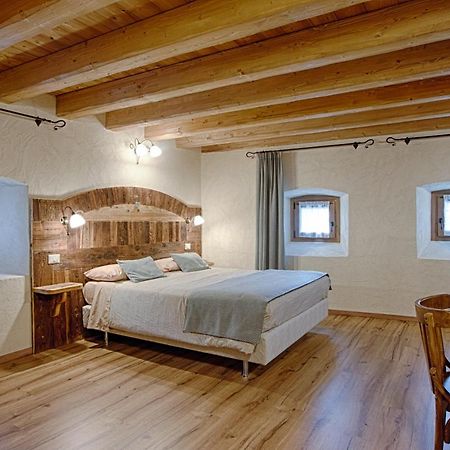 Chambres D'Hotes La Moraine Enchantee Aosta Exterior photo