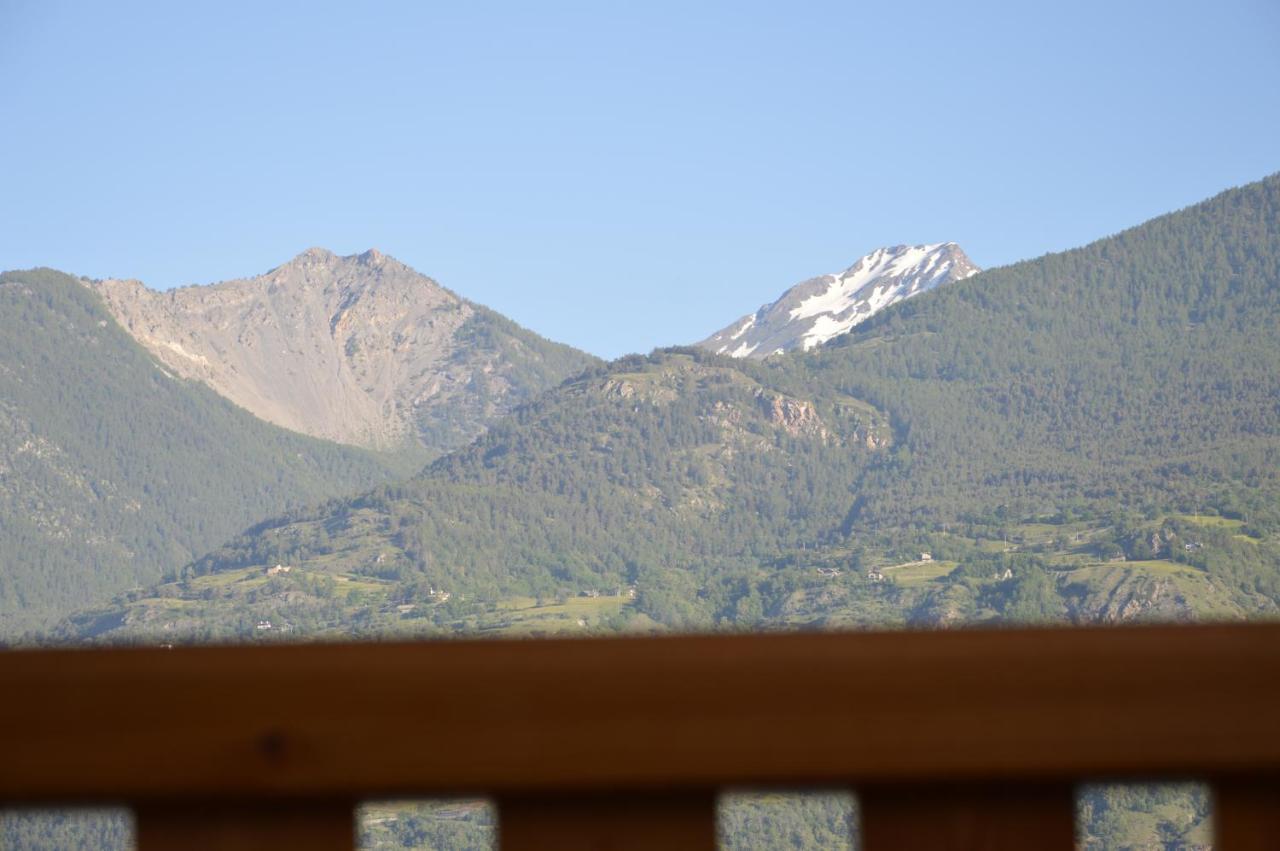 Chambres D'Hotes La Moraine Enchantee Aosta Exterior photo