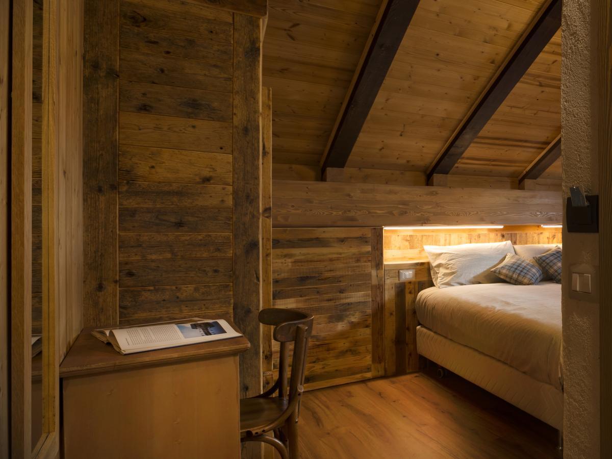 Chambres D'Hotes La Moraine Enchantee Aosta Exterior photo