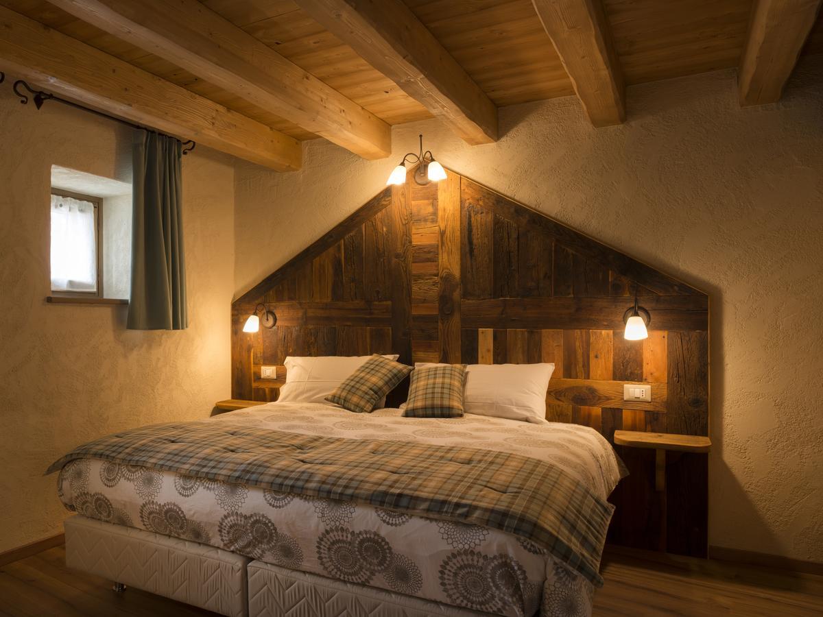 Chambres D'Hotes La Moraine Enchantee Aosta Exterior photo